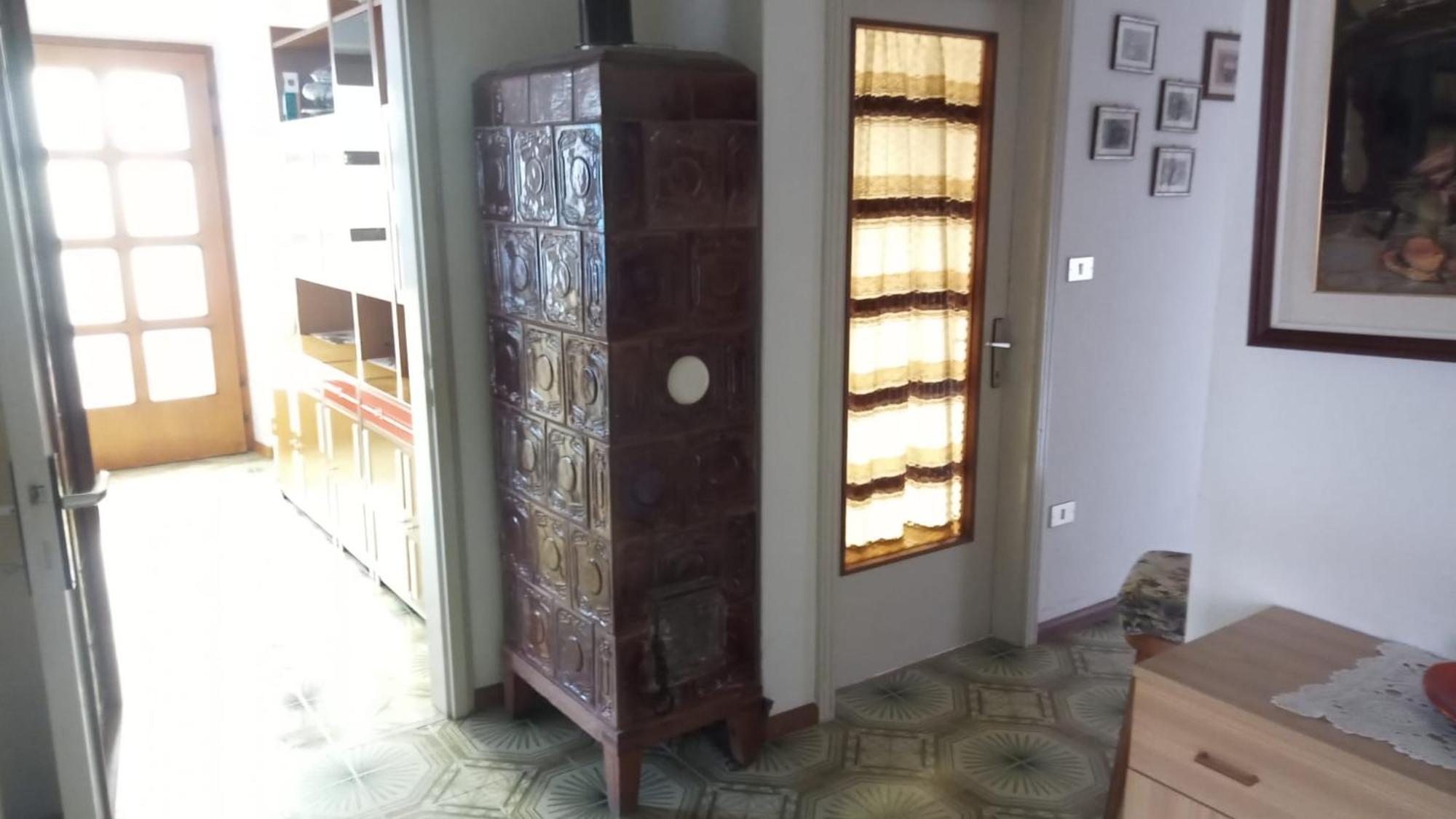 Casa Vacanze A Romeno Bagian luar foto