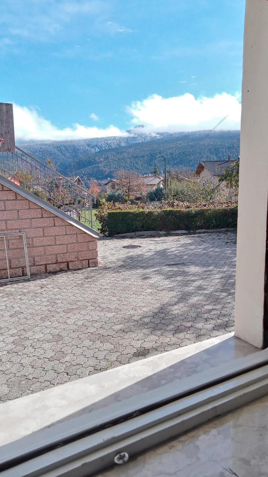 Casa Vacanze A Romeno Bagian luar foto