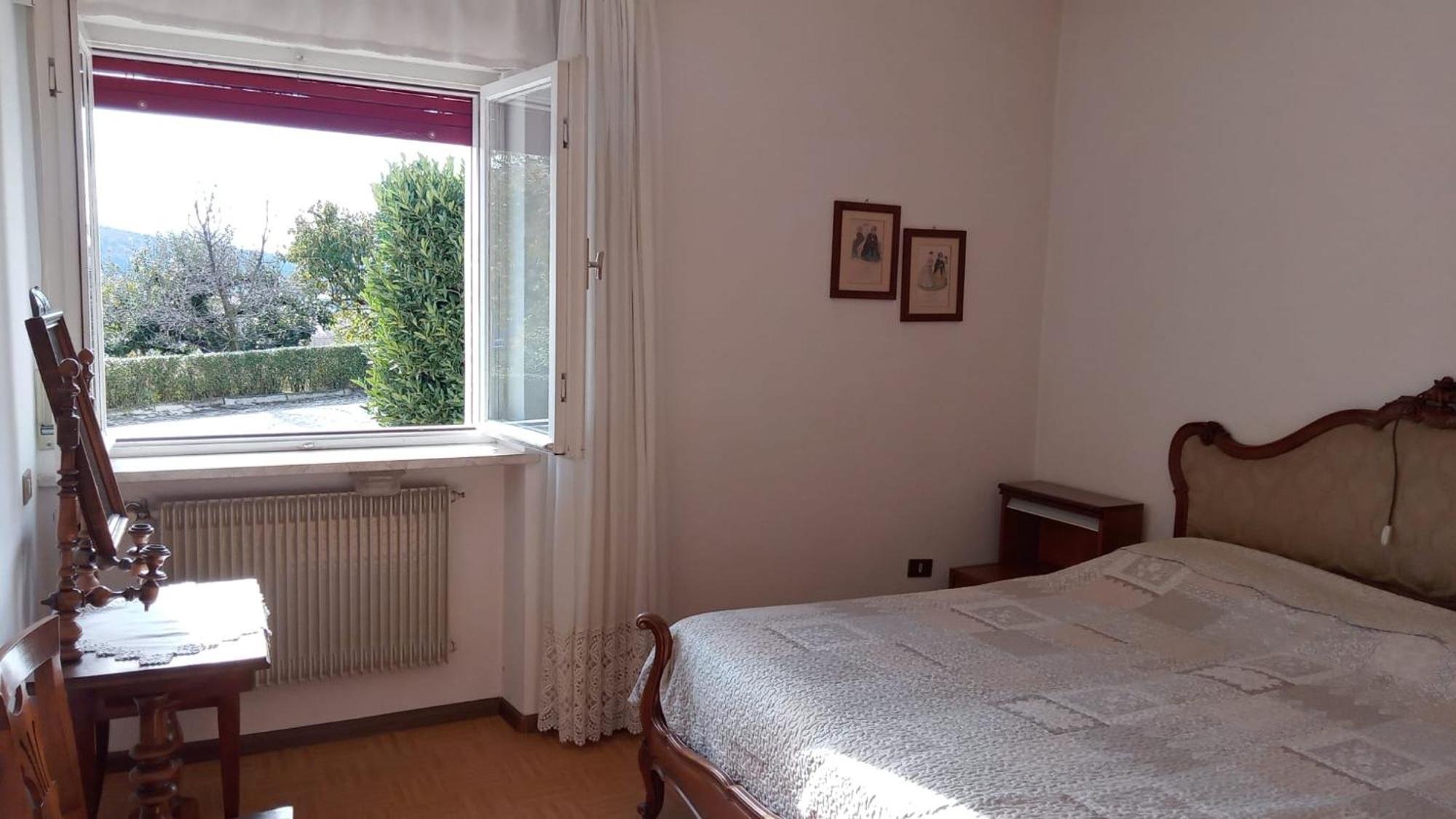 Casa Vacanze A Romeno Bagian luar foto